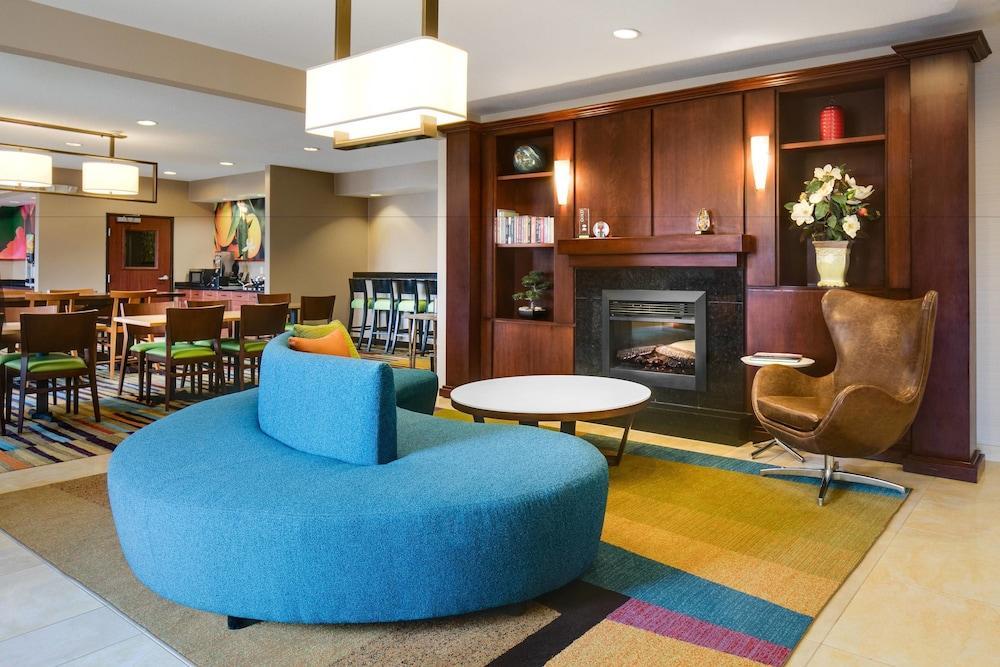 Comfort Inn & Suites Olathe - Kansas City Екстериор снимка