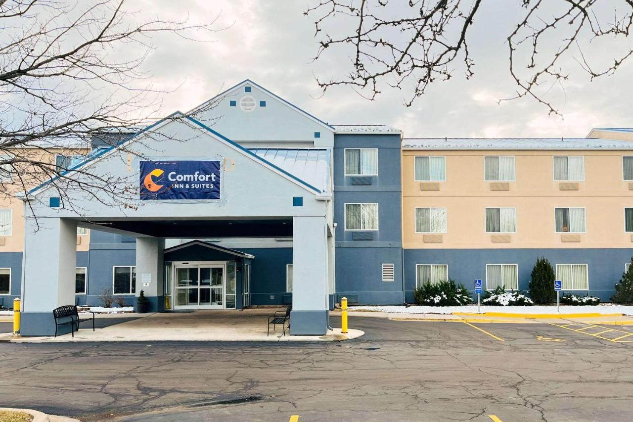 Comfort Inn & Suites Olathe - Kansas City Екстериор снимка