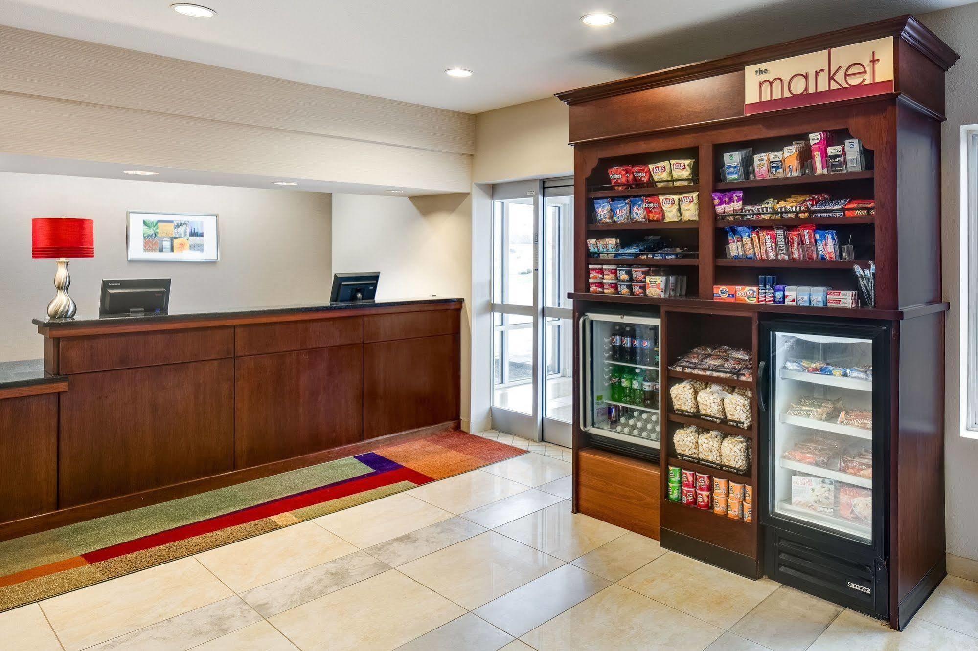 Comfort Inn & Suites Olathe - Kansas City Екстериор снимка